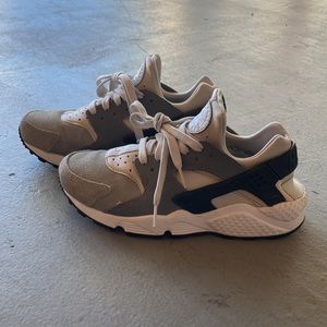 Nike Women’s Air Huarache